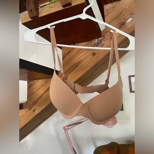 Skims, brand new with tags, Bra size 32D